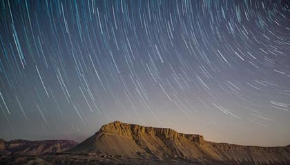 灰熊队惊险战胜太阳队，终结对手的连胜